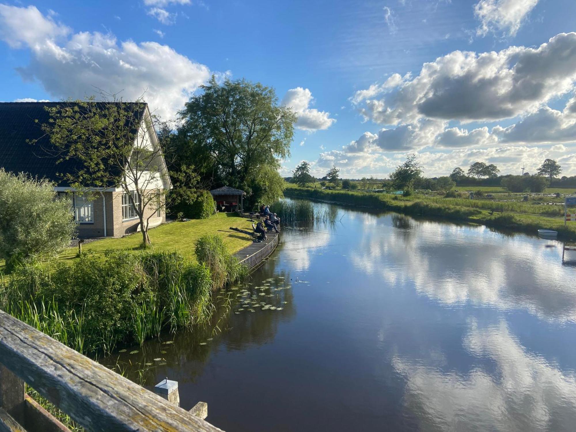 Wetterwillefriesland Wommels Exterior foto